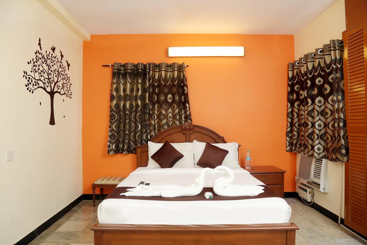 Rich Inn Suites - Next To Accord Metropolitian. เชนไน ภายนอก รูปภาพ